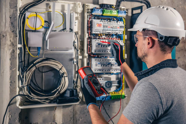 Best Circuit Breaker Repair  in Eagle Lake, MN